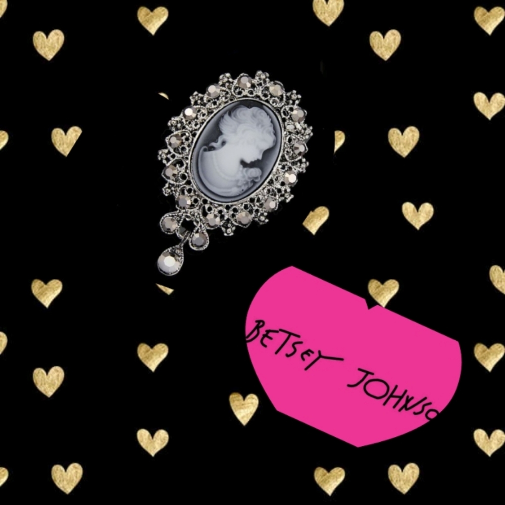 Betsey Johnson Cameo Brooch